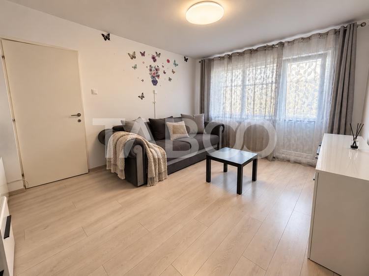 Apartament cu 2 camere semidecomandat, mobilat în Mihai Viteazul