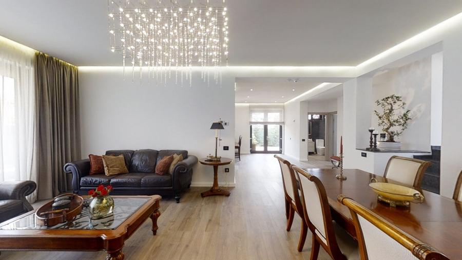 Duplex cu 6 camere cu Canalizare în Pipera