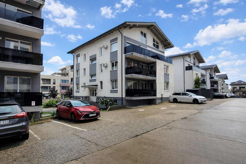 Apartament cu 3 camere decomandat în Andrei Mureșanu