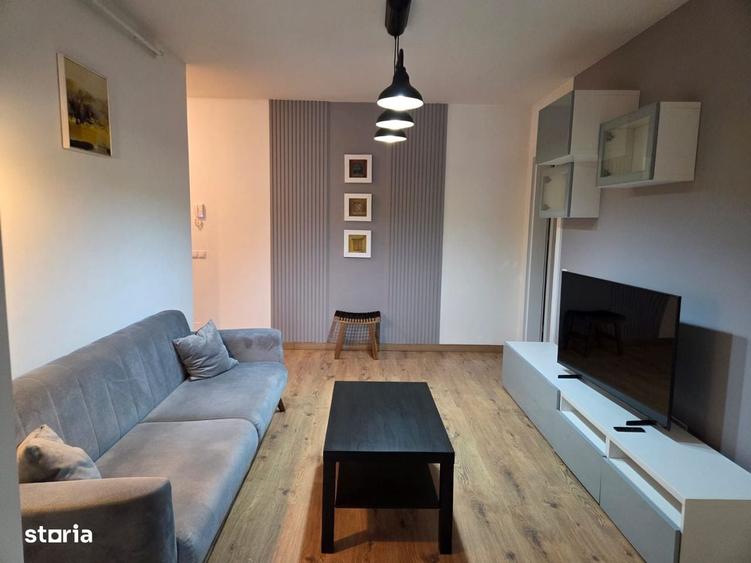 PF Inchiriez apartament 2 camere, 46 mp, Seasons, Frunzisului - 13