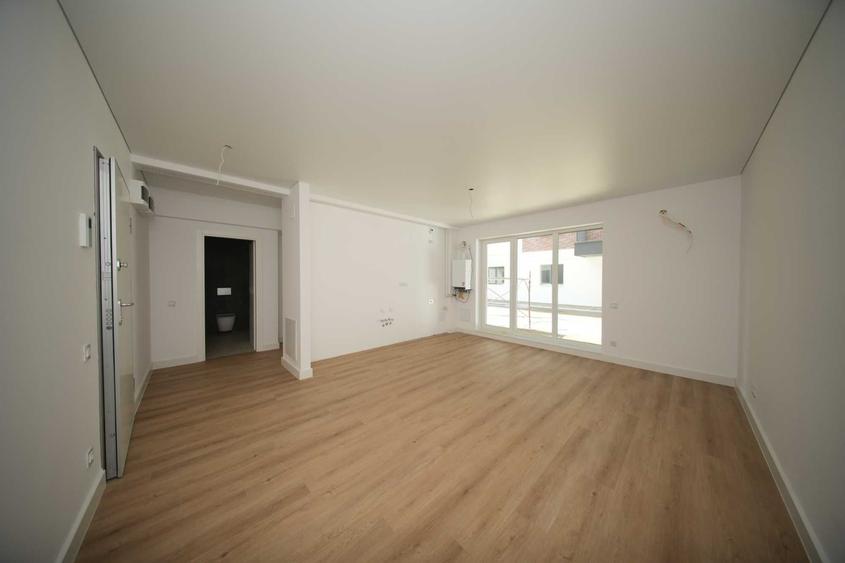 Apartament cu 2 camere nedecomandat în Central