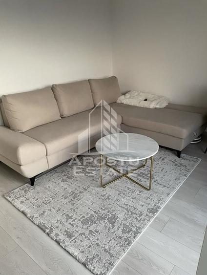 Apartament 2 camere de inchiriat, loc de parcare, Giroc - 1