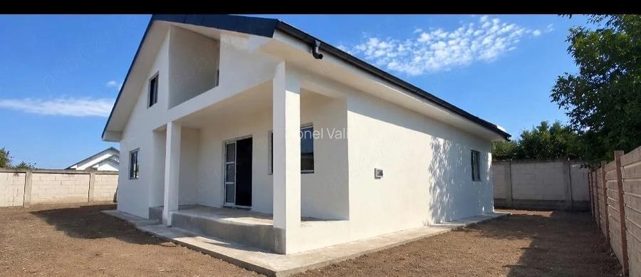 vand Casa P +M cu 5 Dormitoare teren 360 mp in lumina jud Constan?a