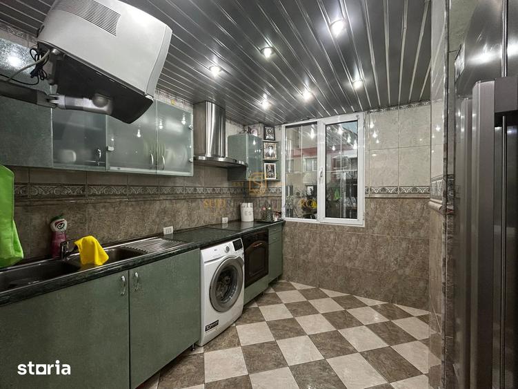 Apartament cu 3 camere, mobilat în Central — fotografia 3