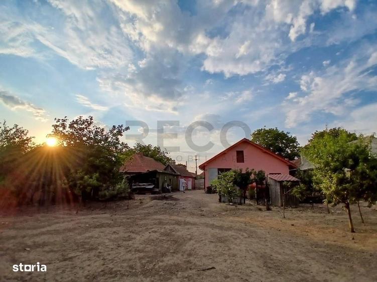 Casă cu 4 camere în Tărian