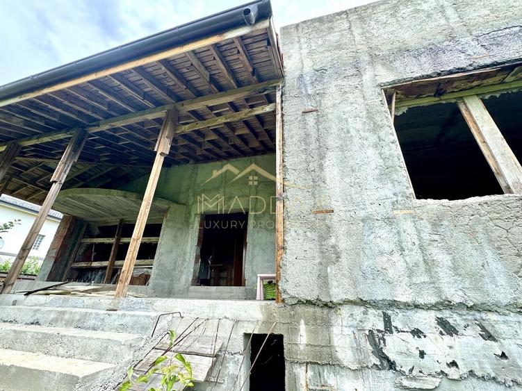 Casă individuală cu 5 camere cu Canalizare în Corbeanca