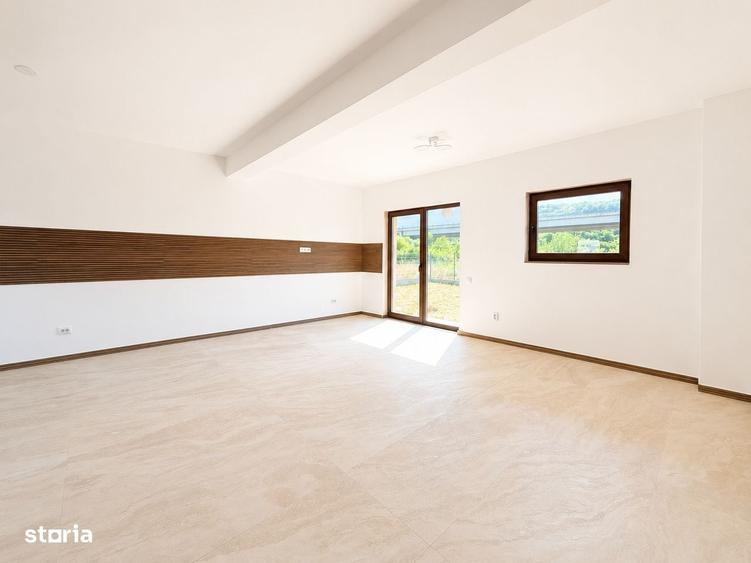 Casă cu 4 camere în Luna