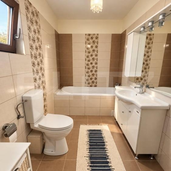 Duplex cu 4 camere cu Canalizare în Moșnița Nouă