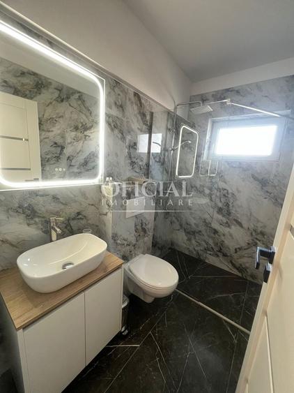 Apartament cu 3 camere semidecomandat, mobilat în Florești