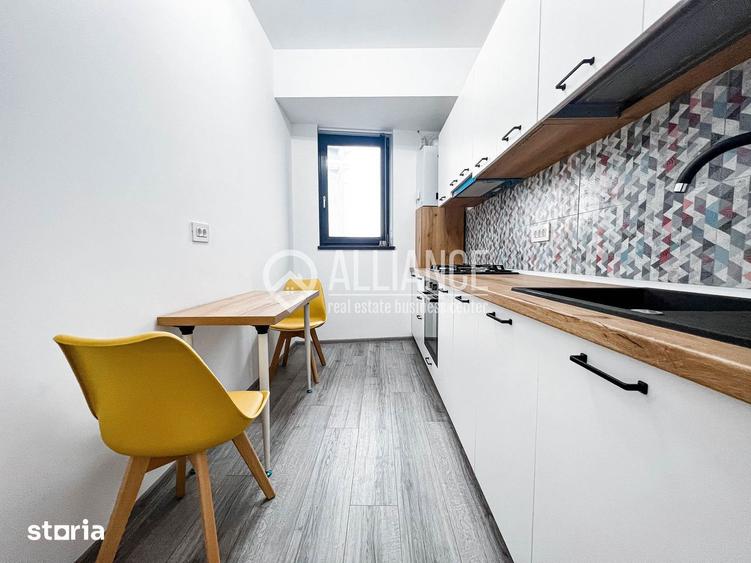 Apartament cu 3 camere, mobilat în City Park Mall