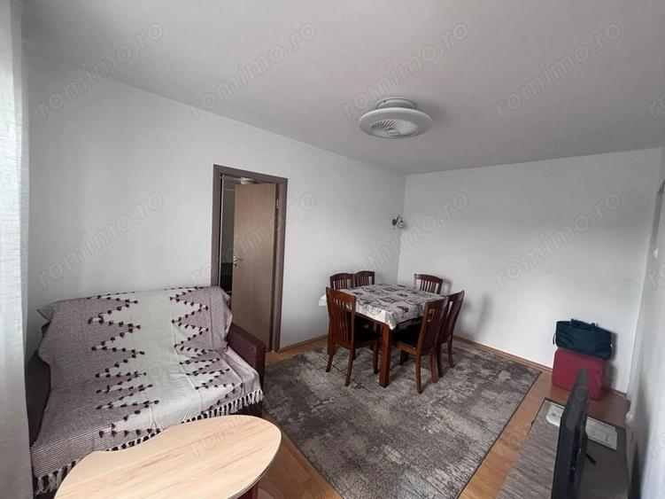 Apartament cu 2 camere nedecomandat în Dâmbu Pietros