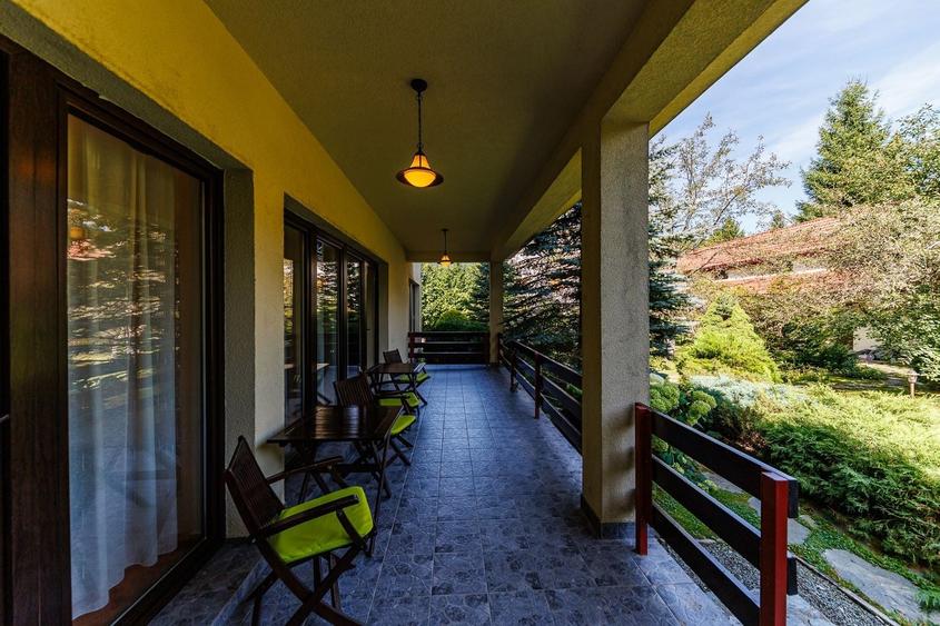 Hotel/Pensiune, de 600 mp, în Poiana Mărului