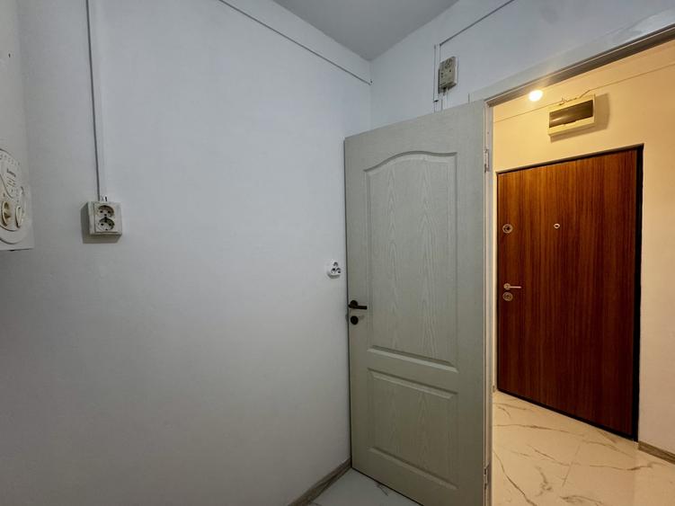 Apartament cu 2 camere semidecomandat în Șagului