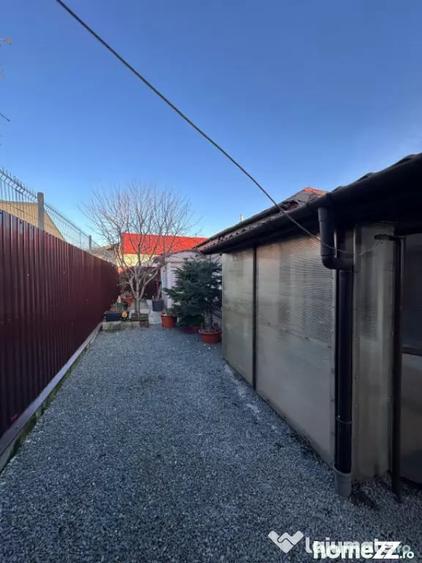 Casă cu 3 camere cu Teren 200 Mp în Palas