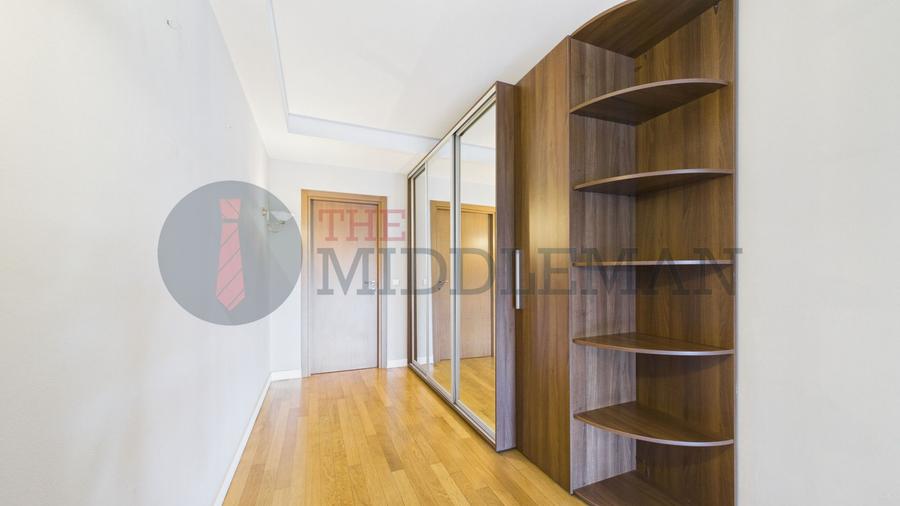 Apartament cu 3 camere, mobilat în Șoseaua Nordului