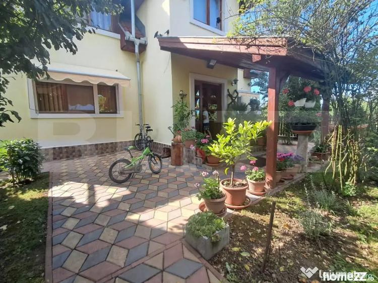 Casă cu 3 camere cu Teren 1050 Mp în Dumbrăvioara