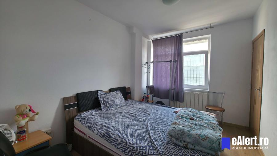 Apartament cu 2 camere în P-ța Unirii