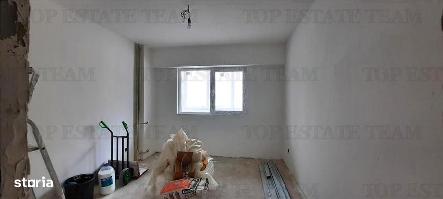 Vanzare apartament 3,camere, etaj 1, piata 1 Mai - 5