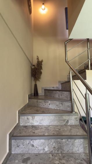 Casă individuală cu 6 camere cu Teren 400 Mp în Pantelimon