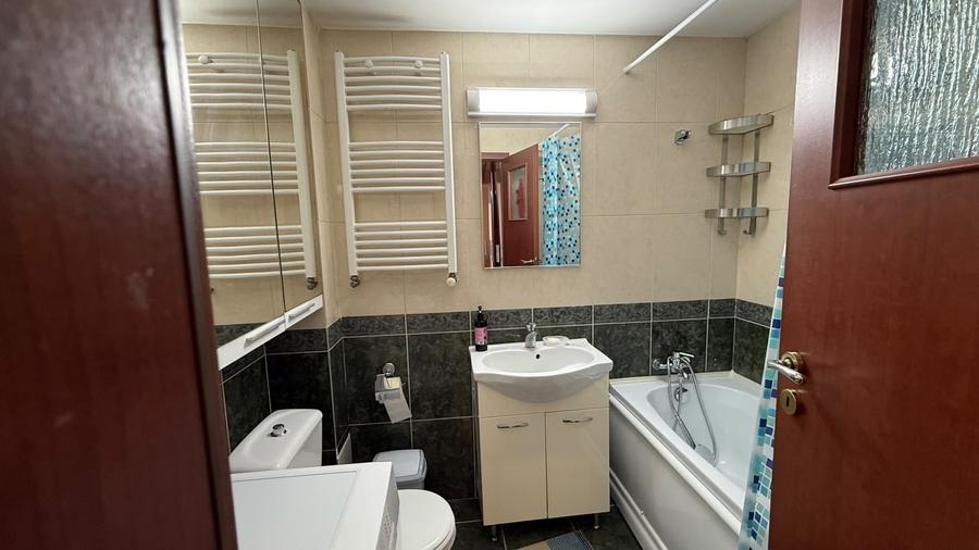 Apartament cu 2 camere decomandat, mobilat în Olteniței