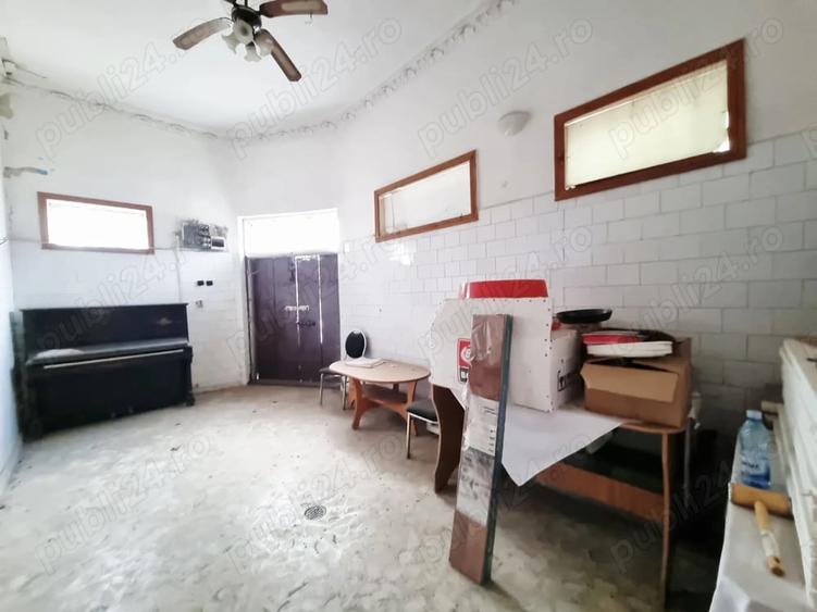 Casă cu 5 camere cu Teren 289 Mp în Țiglina 1
