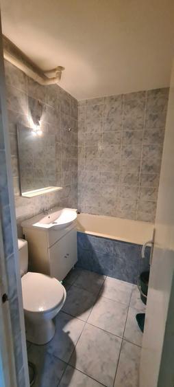 Apartament cu 2 camere semidecomandat în Exterior Vest