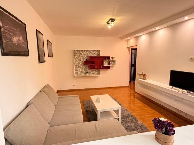 Apartament cu 2 camere decomandat, mobilat în Drumul Taberei