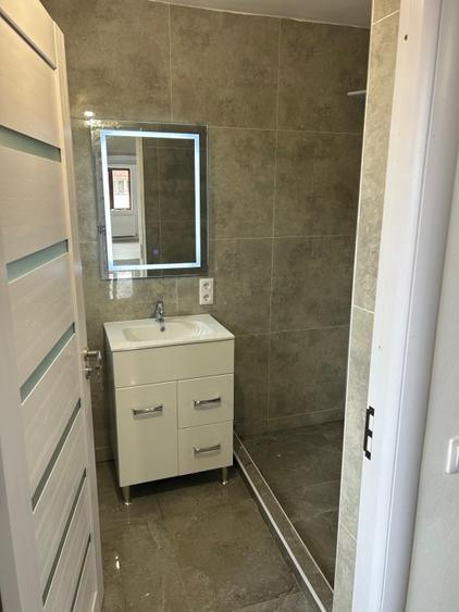 Casă individuală cu 2 camere cu Canalizare în Făgăraș