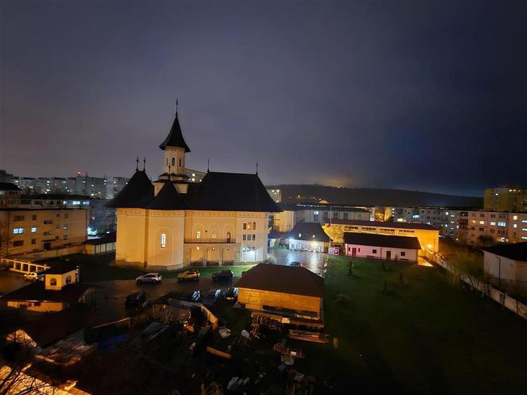 Apartament cu 2 camere semidecomandat în Alexandru cel Bun