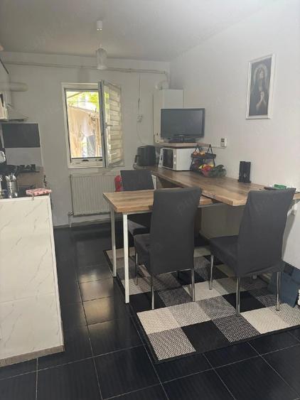 Vand Schimb apartament 2 camere - 10