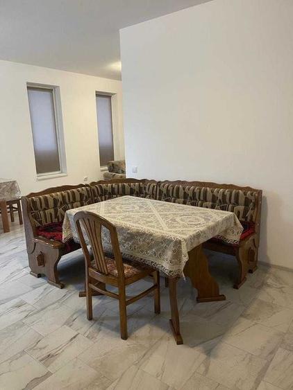 Casă cu 3 camere în Central
