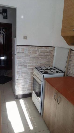 Garsonieră decomandată în Nufărul
