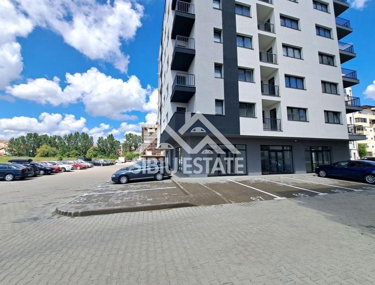 Apartament 3 camere, lift si parcare - 1
