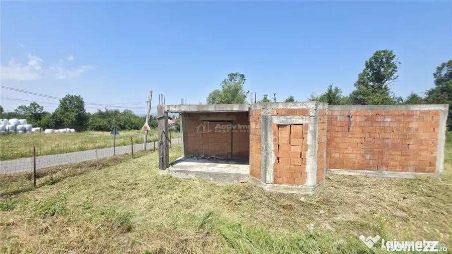 Casă cu 3 camere cu Teren 5314 Mp în Răchitova