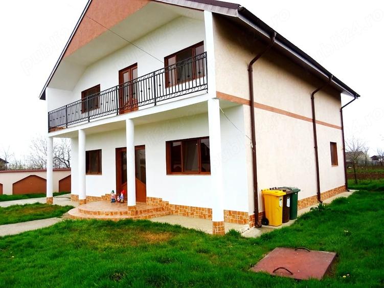 Casă cu Teren 700 Mp în Central