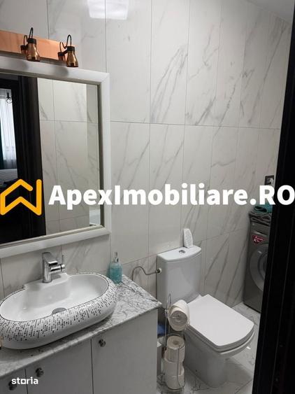 Apartament cu 4 camere decomandat în Titan