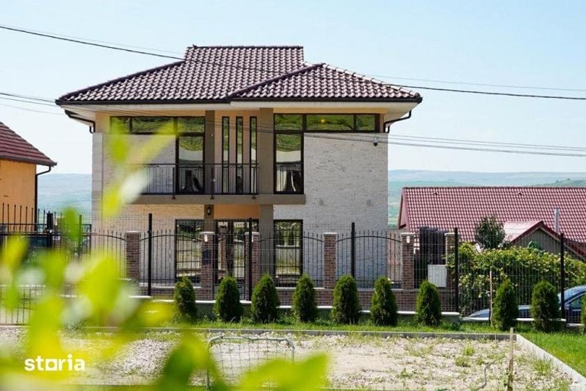 Casă cu 5 camere cu Teren 300 Mp în Apahida