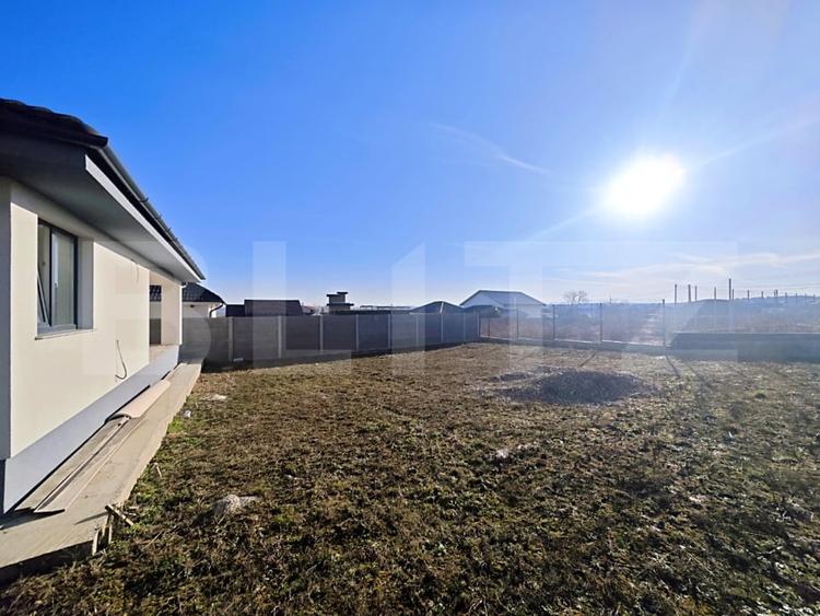 Casă individuală cu 4 camere cu Teren 600 Mp în Paleu