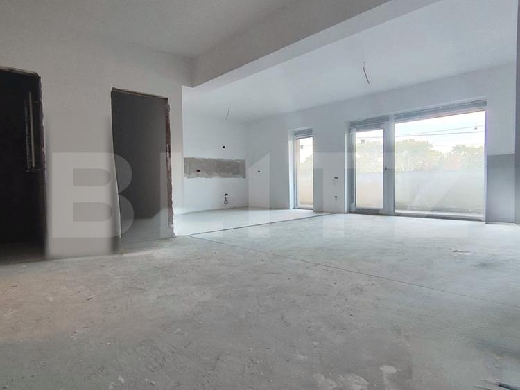 Apartament cu 3 camere decomandat în Ultracentral