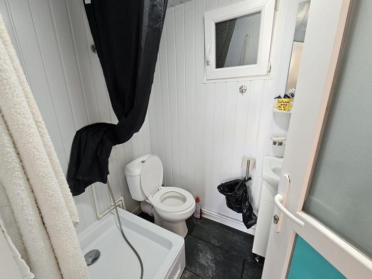 Casă individuală cu 2 camere cu Canalizare în Drăganu