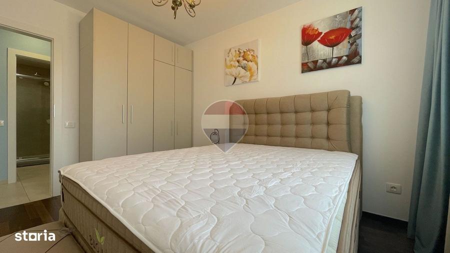 Apartament cu 3 camere decomandat, mobilat în Tractorul