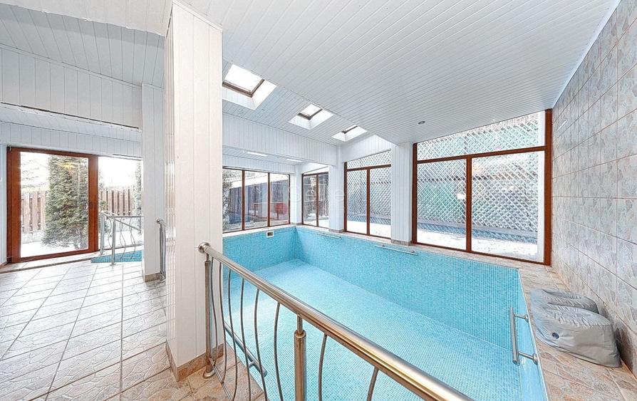 Casă individuală cu 5 camere cu Piscina în Vest