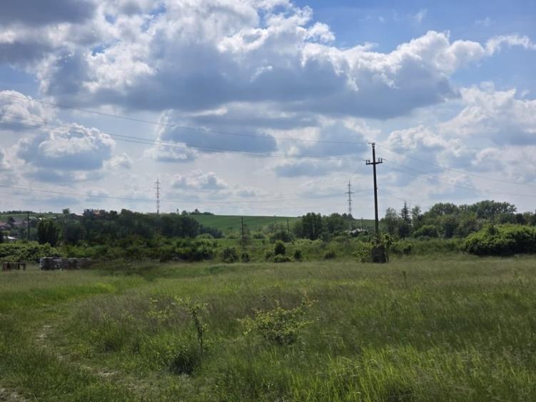Teren Construcții intravilan de 16500 mp, în Ciurea