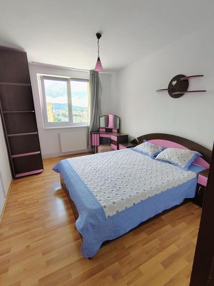 Apartament cu 2 camere semidecomandat în Central
