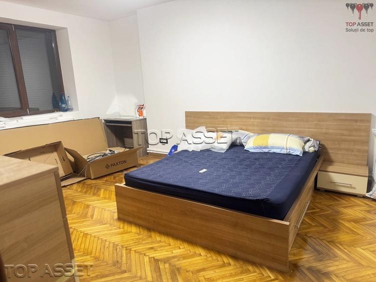 Birou, de 55 mp, în Polonă