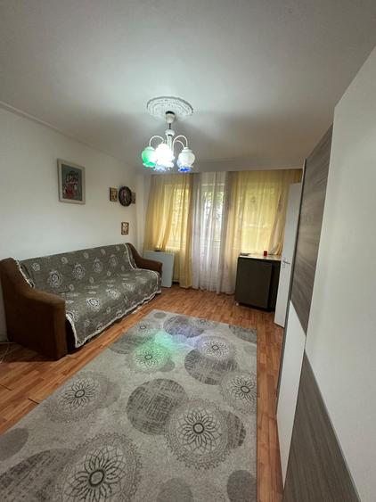 Apartament cu 2 camere nedecomandat în Alexandru cel Bun