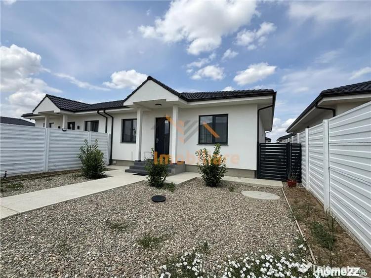 Casă cu 4 camere cu Teren 289 Mp în Cheriu