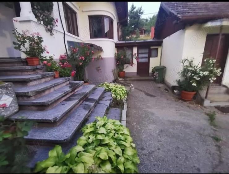Casă cu Teren 1300 Mp în Goranu
