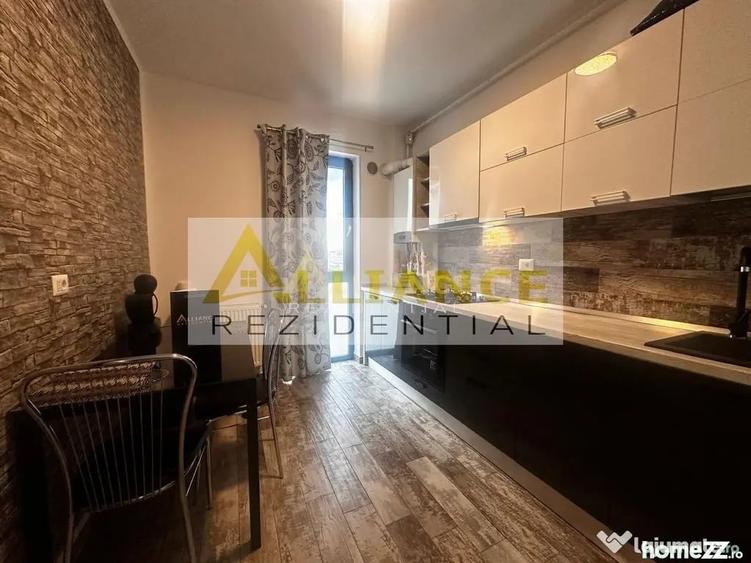 Apartament cu 3 camere decomandat în Berceni