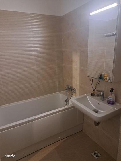 Apartament cu 3 camere decomandat în Albert
